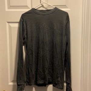 2 long sleeve American eagle shirts size medium